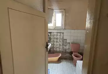 Apartments For sale - 2 rooms - floor 5