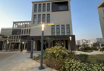 إداري للإيجار - 2 غرف - بالدور 1