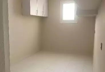 Apartments For sale - 2 rooms - floor 1