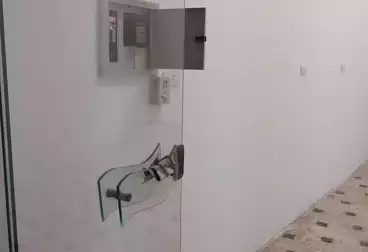 Commercial For sale - floor 0
