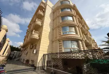 شقق للبيع - 3 غرف - بالدور 1