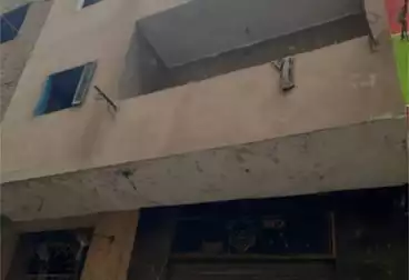 House / Home For sale - 6 rooms