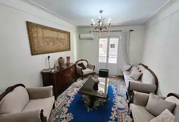 شقق للبيع - 3 غرف - بالدور 1