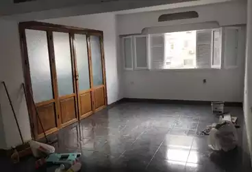 Apartments For rent - 3 rooms - floor 5