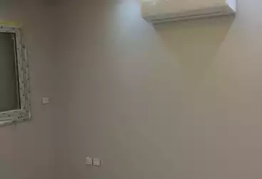 Offices For rent - 4 rooms - floor 2