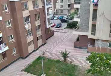 Apartments For sale - 3 rooms - floor 4