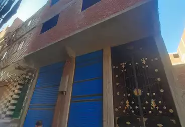 House / Home For sale - 3 rooms