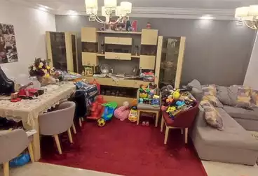 Apartments For sale - 2 rooms - floor 5