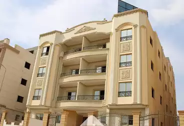 Apartments For sale - 3 rooms - floor 4