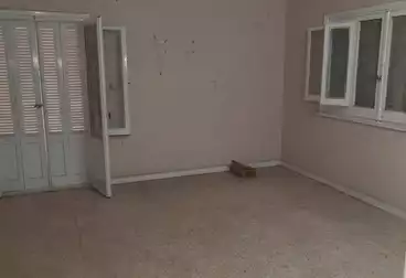 Apartments For rent - 3 rooms - floor 4