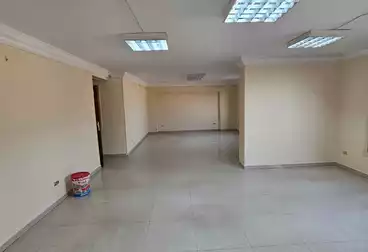 إداري للإيجار - 3 غرف - بالدور 2