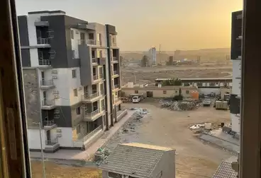 شقق للبيع - 3 غرف - بالدور 4