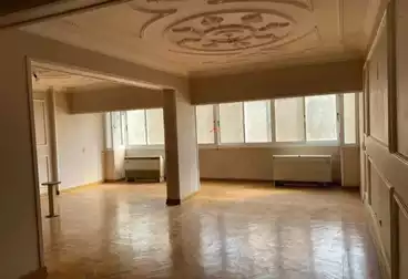 Apartments For rent - 3 rooms - floor 3