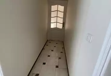Apartments For rent - 3 rooms - floor 5