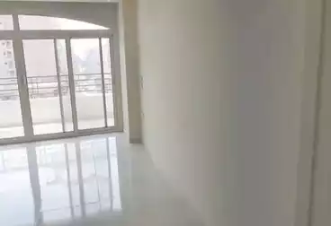 Apartments For rent - 3 rooms - floor 6