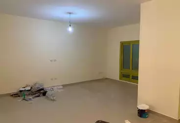 Apartments For sale - 3 rooms - floor 1