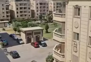 Apartments For sale - 2 rooms - floor 4