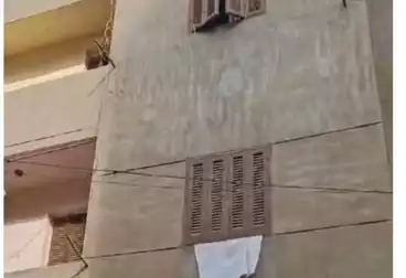 Building For sale - 3 rooms