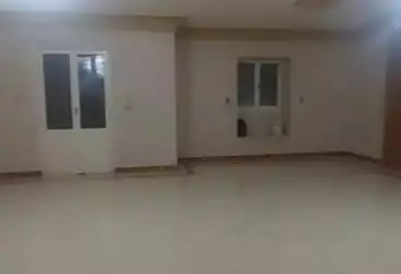 Apartments For sale - 4 rooms - floor 1