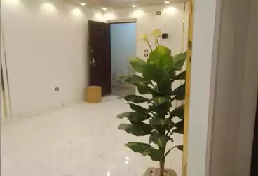 Apartments For sale - 2 rooms - floor 1