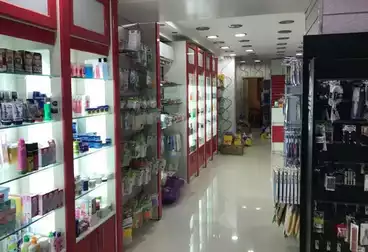 صيدليات للبيع