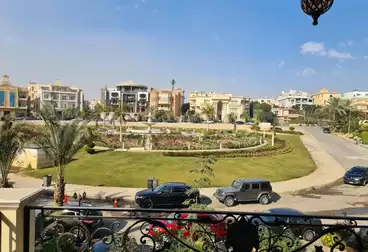 Apartments For sale - 3 rooms - floor 1