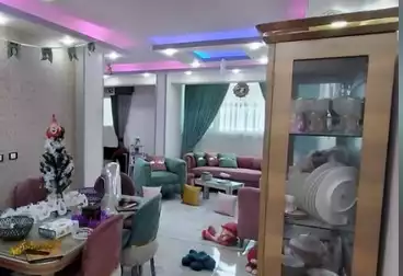 Apartments For sale - 2 rooms - floor 6