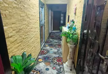 Apartments For sale - 3 rooms - floor 1