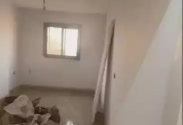 Apartments For sale - 2 rooms - floor 8