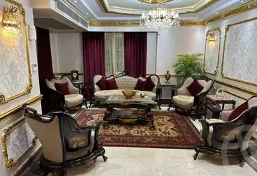 Palace For sale - 13 rooms