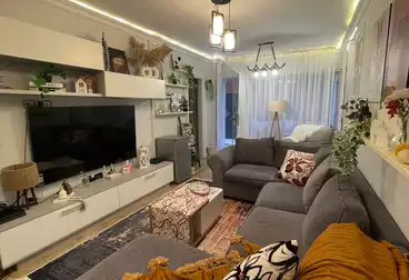 Apartment with Garden For sale - 3 rooms - floor 0