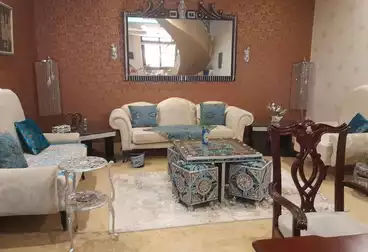 فلل للبيع - 5 غرف