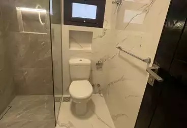 Apartments For rent - 3 rooms - floor 4