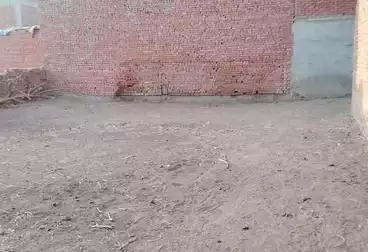 أرض تجارية للبيع