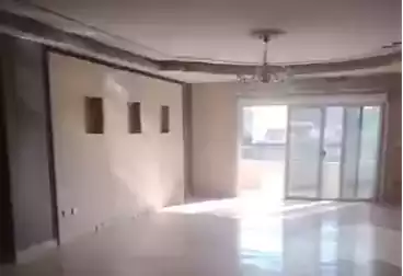 Apartments For rent - 3 rooms - floor 9