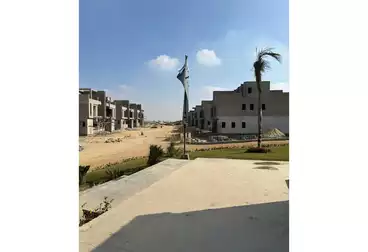 Twin House For sale - 4 rooms