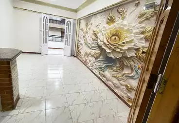 Apartments For sale - 1 rooms - floor 4