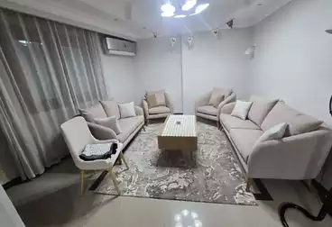 Furnished Apartment For sale - 3 rooms - floor 5