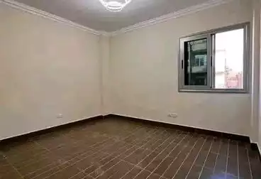 Apartments For sale - 3 rooms - floor 4