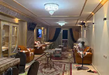 Furnished Apartment For rent - 3 rooms - floor 8
