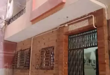 Building For sale - 3 rooms