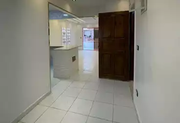 undefined undefined - 2 rooms - floor 1