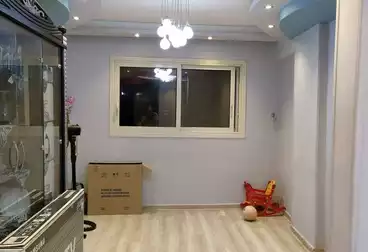 Apartments For sale - 2 rooms - floor 4