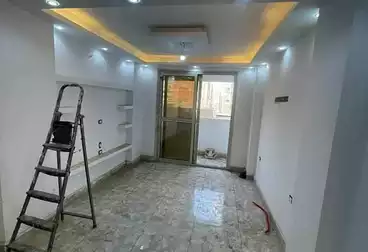Apartments For sale - 2 rooms - floor 8