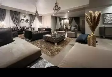 Furnished Apartment For sale - 4 rooms - floor 3