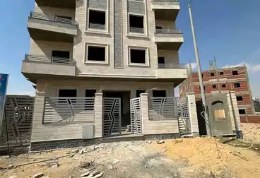 Apartments For sale - 3 rooms - floor 1