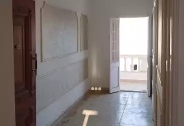 شقق للبيع - 2 غرف - بالدور 4