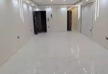 Apartments For sale - 3 rooms - floor 5