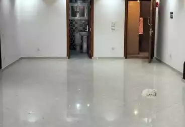 Apartments For rent - 3 rooms - floor 9