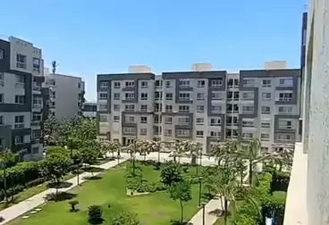 شقق للبيع - 3 غرف - بالدور 3